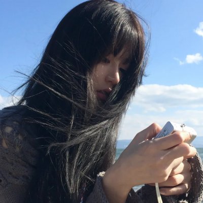 买地方报的女人：作家杉本隆治的推理