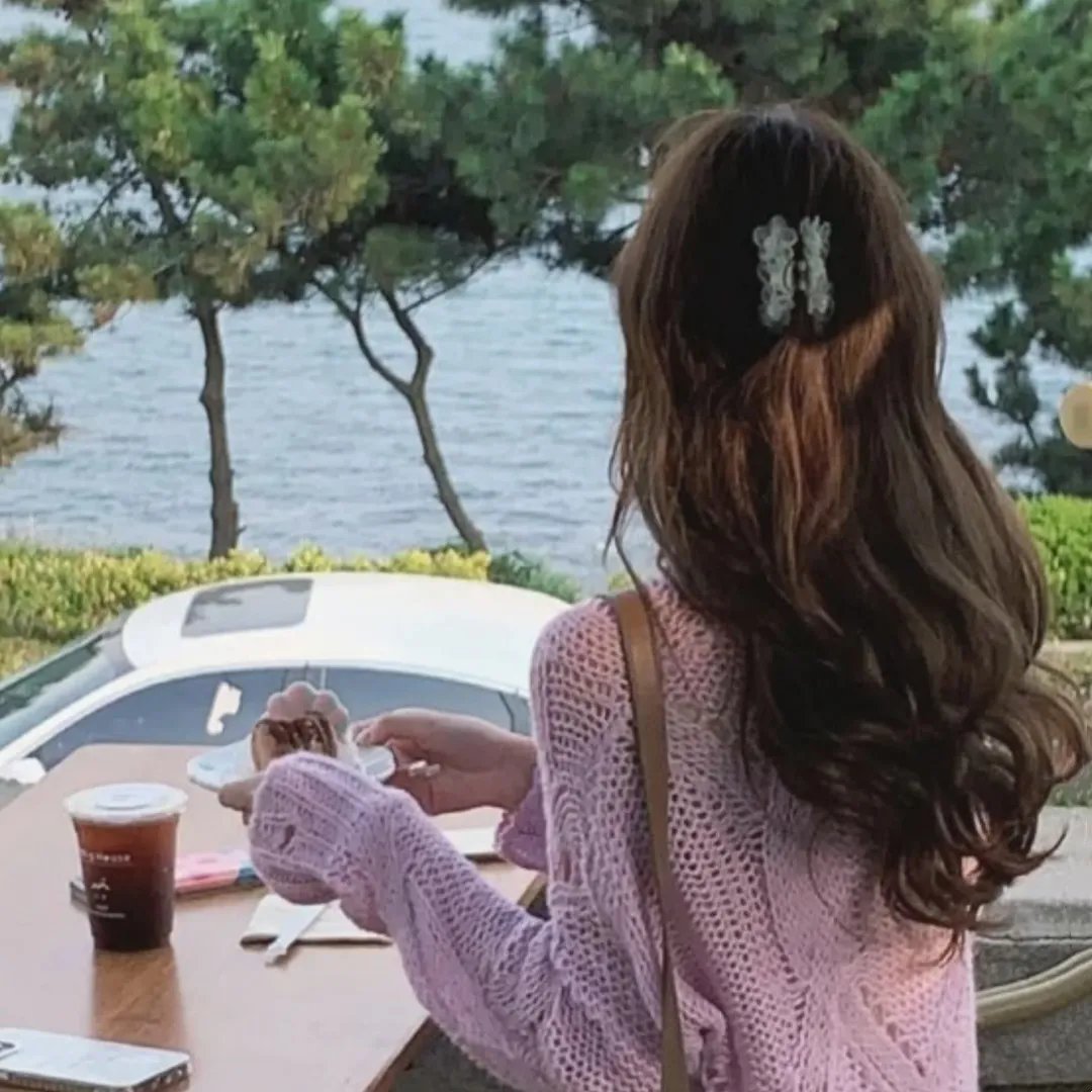 民国小萌宝带着弹幕寻亲